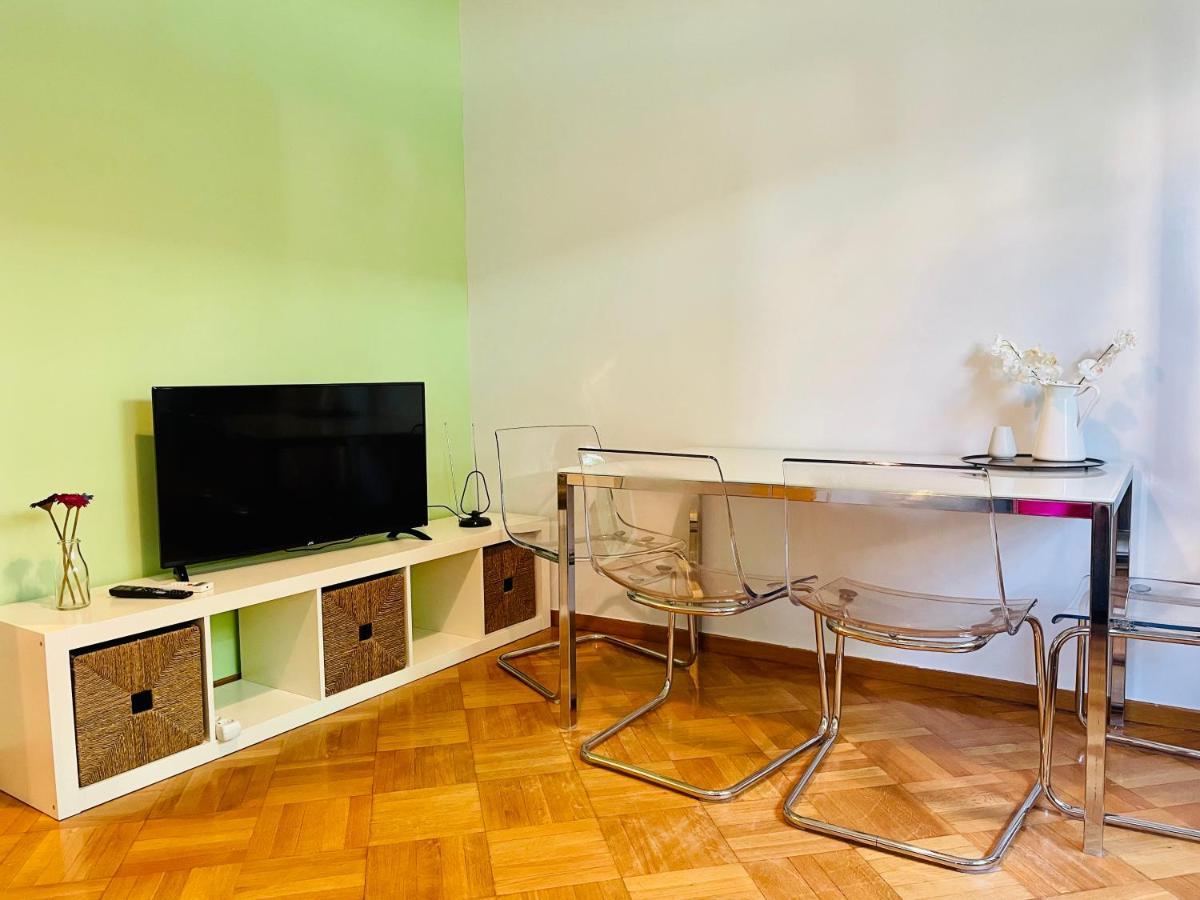 70M2 Apartment 4 Mins From Athens Central Station! Extérieur photo
