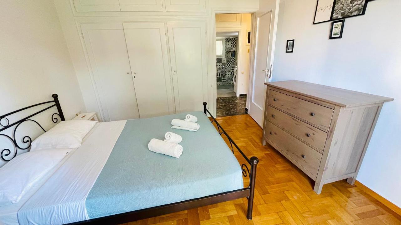 70M2 Apartment 4 Mins From Athens Central Station! Extérieur photo